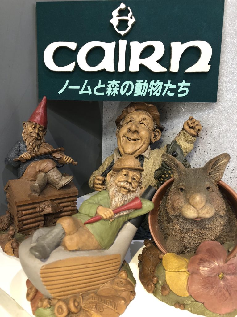 cairn doll カリン　人形　箱付き